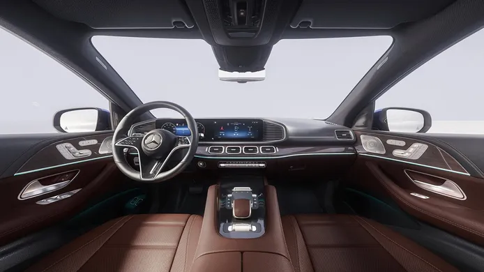 Mercedes GLE Coupé 2023 - interior