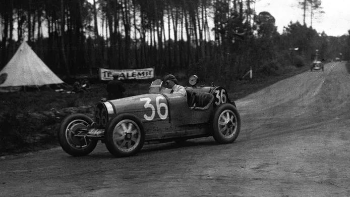 Grover-Williams camino de la victoria en Francia 1929