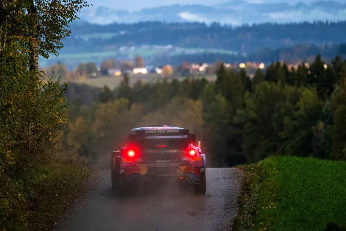 Pierre-Louis Loubet mira al WRC 2024 tras una temporada lejos de lo esperado