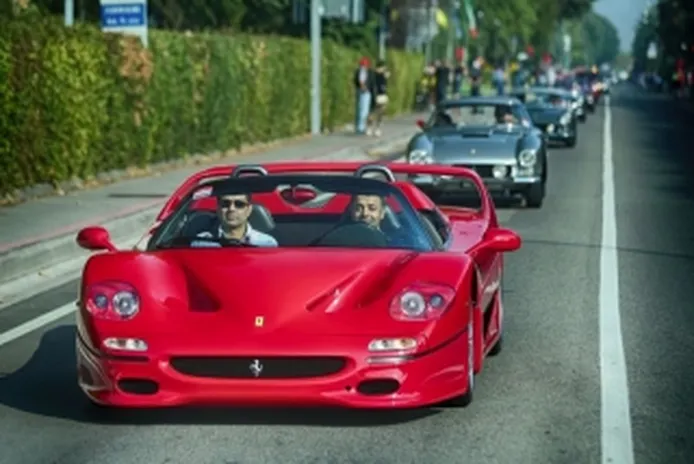 Foto 1 - Fotos: el 70 Aniversario de Ferrari desde Maranello 