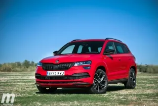 Foto 2 - Galería Skoda Karoq 2.0 TSI