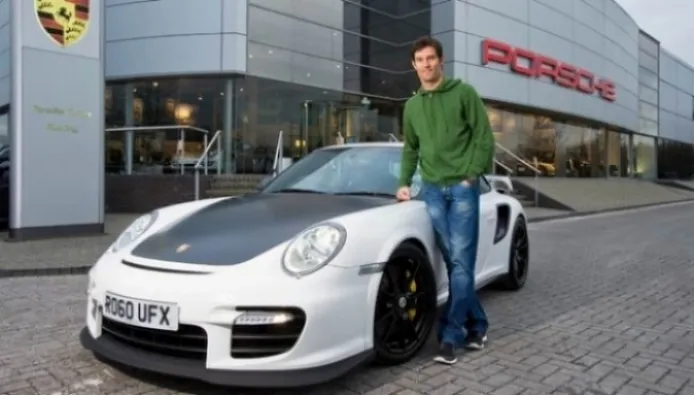 Mark Webber compra un Porsche 911 GT2 RS
