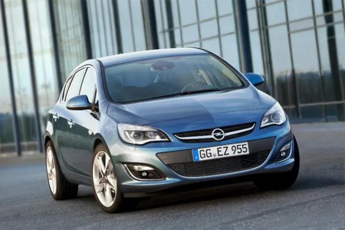 Oficial: Opel Astra restyling