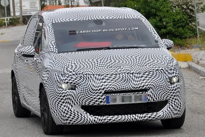 Fotos espía: Citroën C4 Picasso 2013