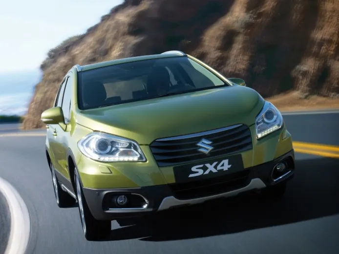 Suzuki SX4 2013, más capaz en todos los sentidos