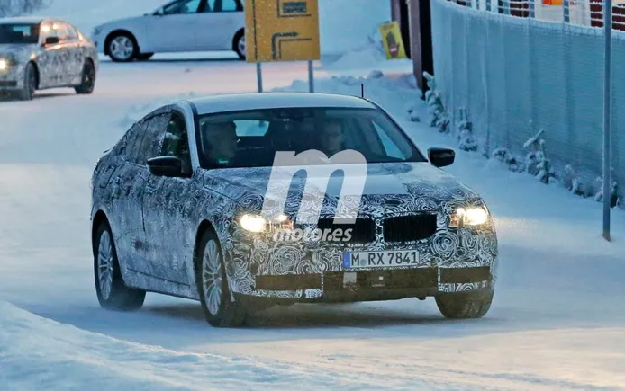 BMW Serie 5 GT 2016, una vez más descubierto antes de ser presentado