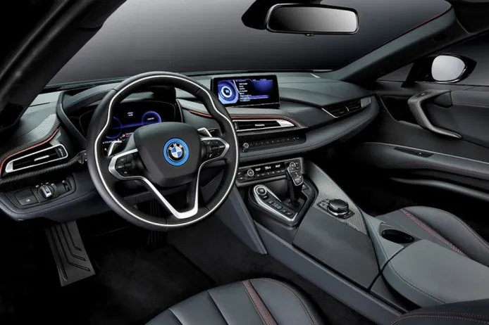 BMW i8 Protonic Red Edition - interior
