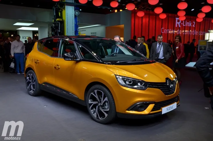 Renault Scénic 2016, debuta el renovado monovolumen compacto