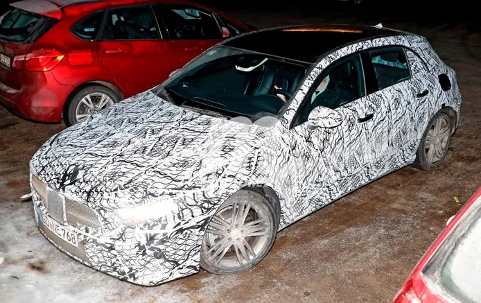 No uno, sino 5 ejemplares del nuevo Mercedes Clase A 2018 en vídeo