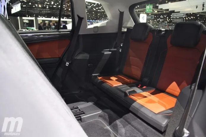 Volkswagen Tiguan Allspace 2017 - interior