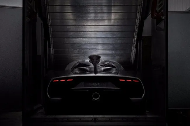 Mercedes-AMG Project One - teaser Mercedes-AMG Project One - teaser