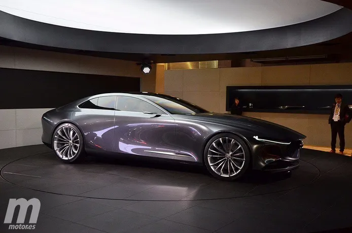 Mazda Vision Coupe Concept: el RX Vision evoluciona a sedán deportivo