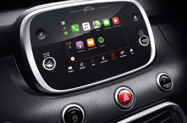 Fiat 500X 2018 - interior Fiat 500X 2018 - interior