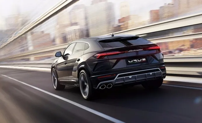 Lamborghini Urus - posterior