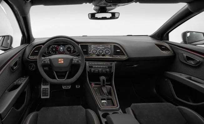 SEAT León ST Cupra R - interior SEAT León ST Cupra R - interior