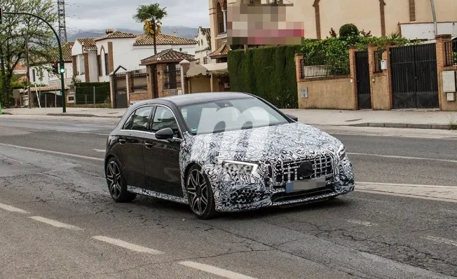 Mercedes-AMG A 50 2019 - foto espía Mercedes-AMG A 50 2019 - foto espía