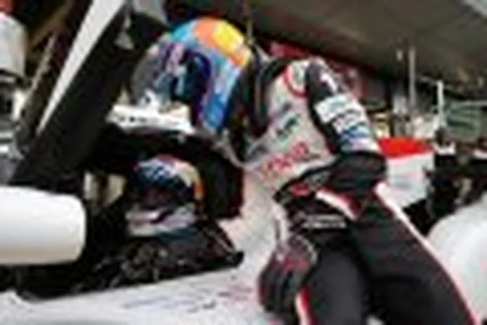 Alonso: "No estar en la F1 me da la opción de seguir en el WEC y con Toyota"