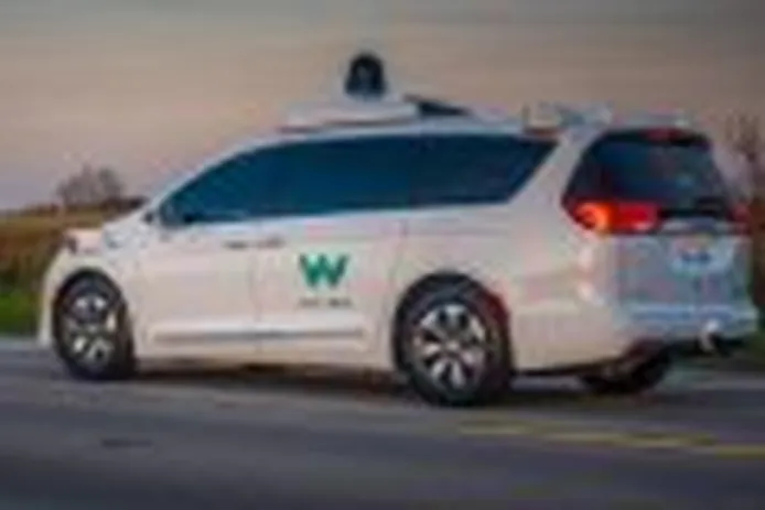 Volkswagen busca asociarse con Waymo en Europa