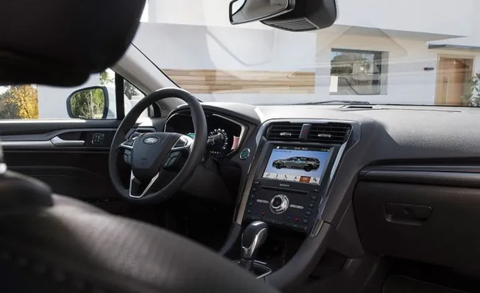 Ford Mondeo 2019 - interior