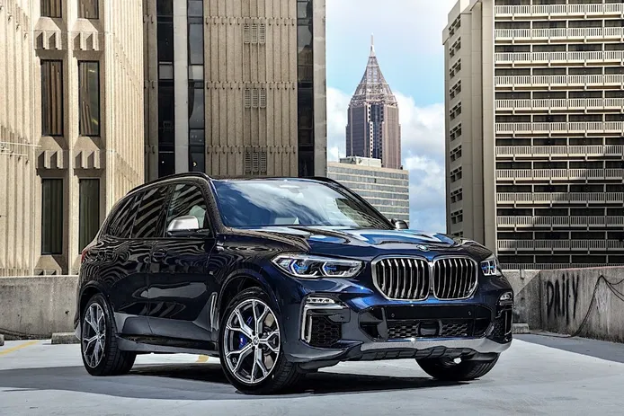 BMW presenta los nuevos X5 M50i y X7 M50i de 8 cilindros y 530 CV