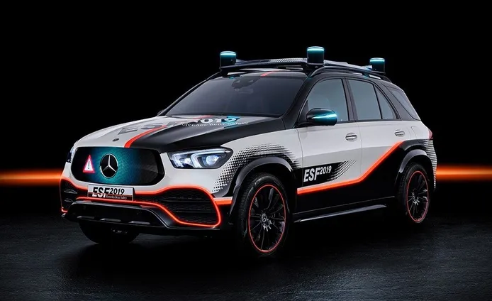 Mercedes ESF 2019, haciendo del Clase GLE un vehículo aún más seguro
