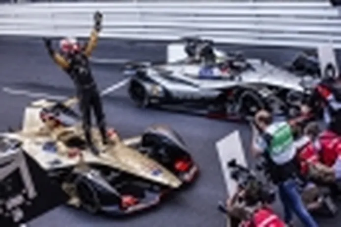 Vergne lidera la Fórmula E tras ganar el ePrix de Mónaco