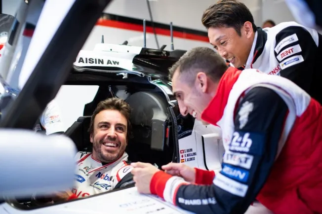 Fernando Alonso, la resistencia de un gran campeón