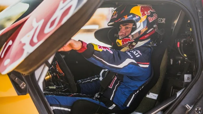 Sainz cree que MINI afronta el Dakar «con garantías» frente a Toyota