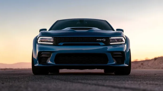 Un anuncio de Dodge parece haber filtrado el futuro Charger SRT Hellcat Redeye