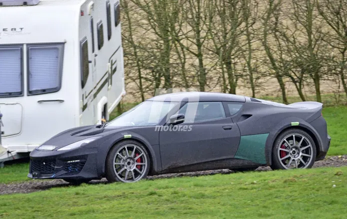 Primeras imágenes del sucesor del Lotus Esprit, el nuevo Lotus híbrido