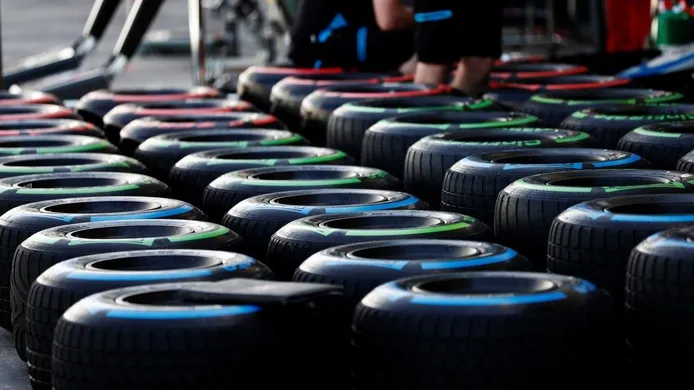 Pirelli, obligado a desechar 1800 neumáticos tras la cancelación del GP de Australia