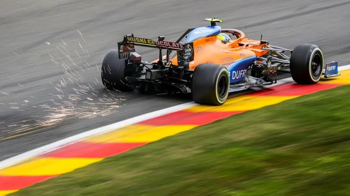 McLaren: nuevos deflectores laterales y suelo experimental para 2021