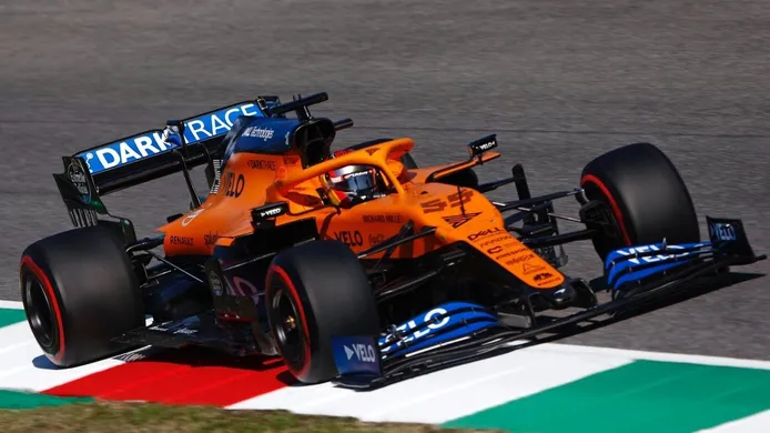 Sainz lleva a McLaren a la Q3: «Sinceramente, no nos lo esperábamos»