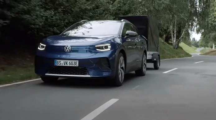 El nuevo Volkswagen ID.4 muestra su capacidad dinámica en un nuevo vídeo teaser 