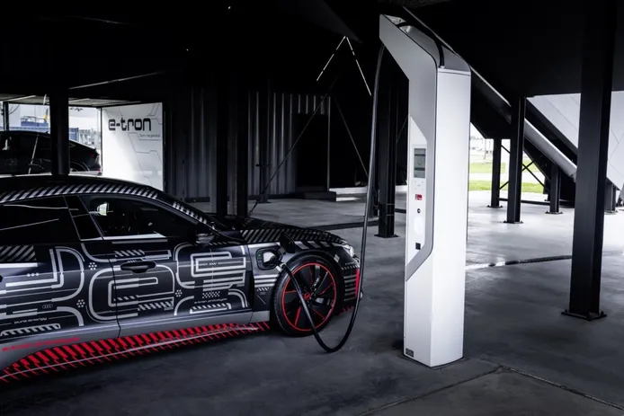 Las ventas del nuevo Audi e-tron GT arrancan a principios de 2021 en Holanda