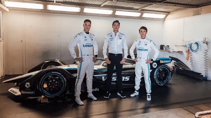 Mercedes repite con Vandoorne y De Vries en su segundo año en Fórmula E