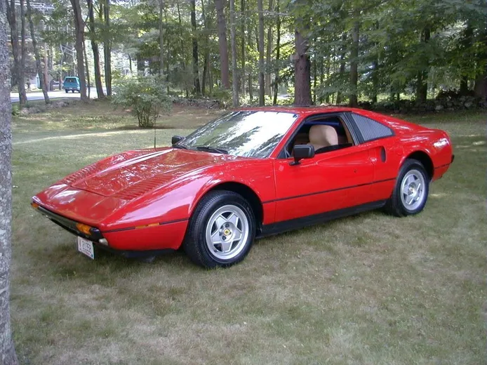 Cuando General Motors vendía réplicas Ferrari en sus concesionarios oficiales