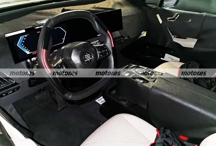 Nuevas fotos espía del BMW iX 2021 revelan el tecnológico interior del SUV eléctrico
