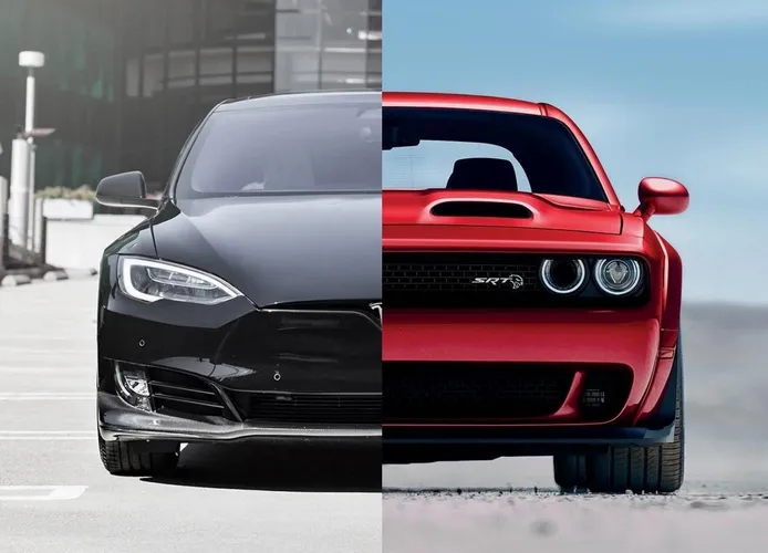 El Tesla Model S no puede con el Dodge Challenger Hellcat Redeye en pista [vídeo]