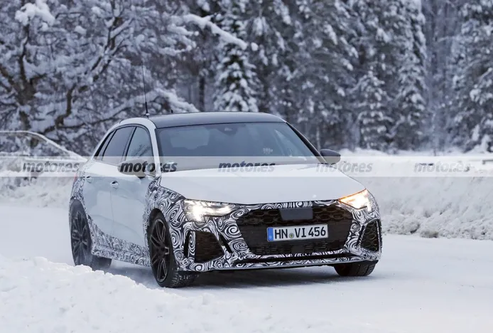 El nuevo Audi RS 3 Sportback 2021 afronta sus segundas pruebas de invierno