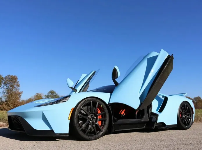 Esto es lo que te entrega Ford cuando le pagas 30.000 $ por pintar tu Ford GT