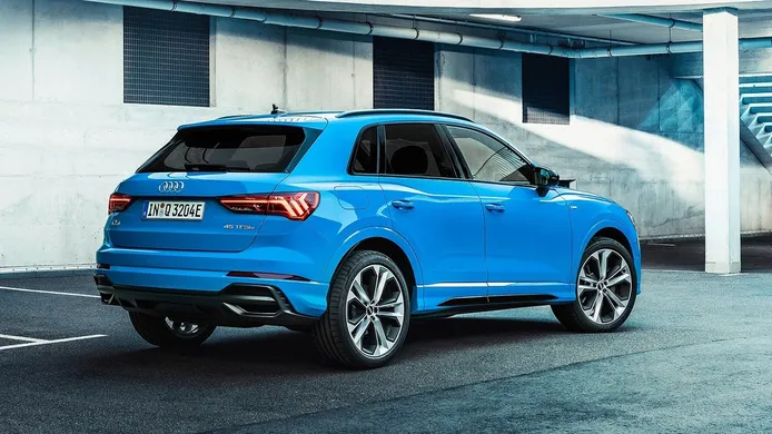 Audi Q3 45 TFSI e - posterior