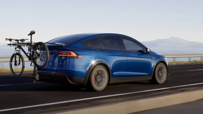 Tesla Model X 2021 - posterior