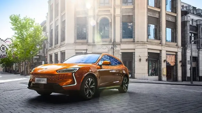 DFSK anuncia la llegada a España del Seres SF5, un SUV eléctrico con 694 CV