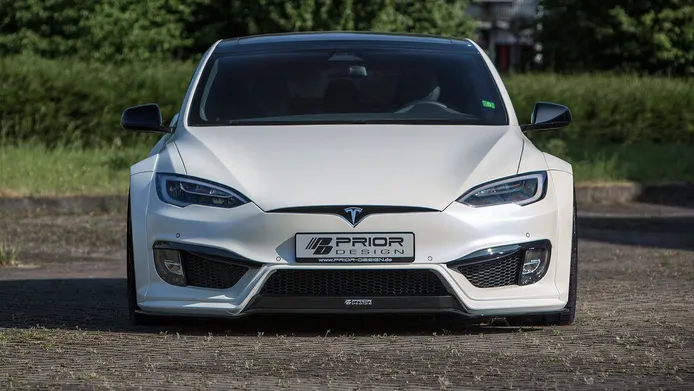 PRIOR Design dota de una imagen más agresiva al Tesla Model S