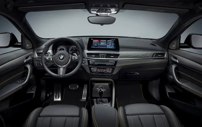 Foto BMW X2 Edition GoldPlay - interior
