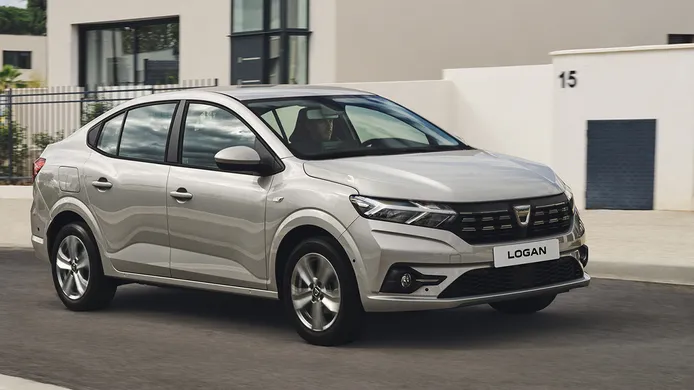 La oferta que ratifica al Dacia Logan como el mejor sedán barato, ¡y con etiqueta ECO!