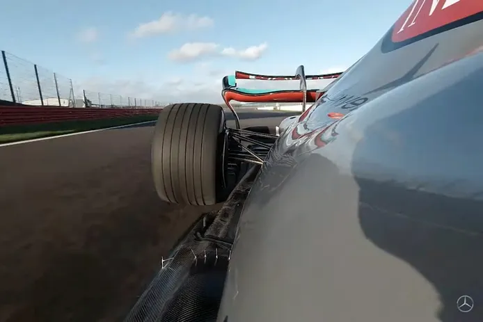La primera 'on board' de un Fórmula 1 de 2022: Hamilton con su Mercedes W13