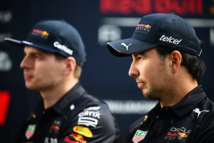 ¿Por qué Pérez planta cara a Verstappen este año? Marko contesta