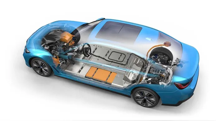 BMW estrenará la plataforma Neue Klasse en el Serie 3 eléctrico en 2025